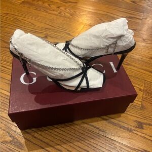 NWT Gucci Crystal Anklet Heels (39.5)